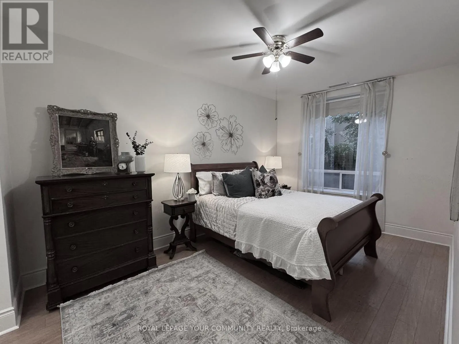 112 - 88 GRANDVIEW WAY