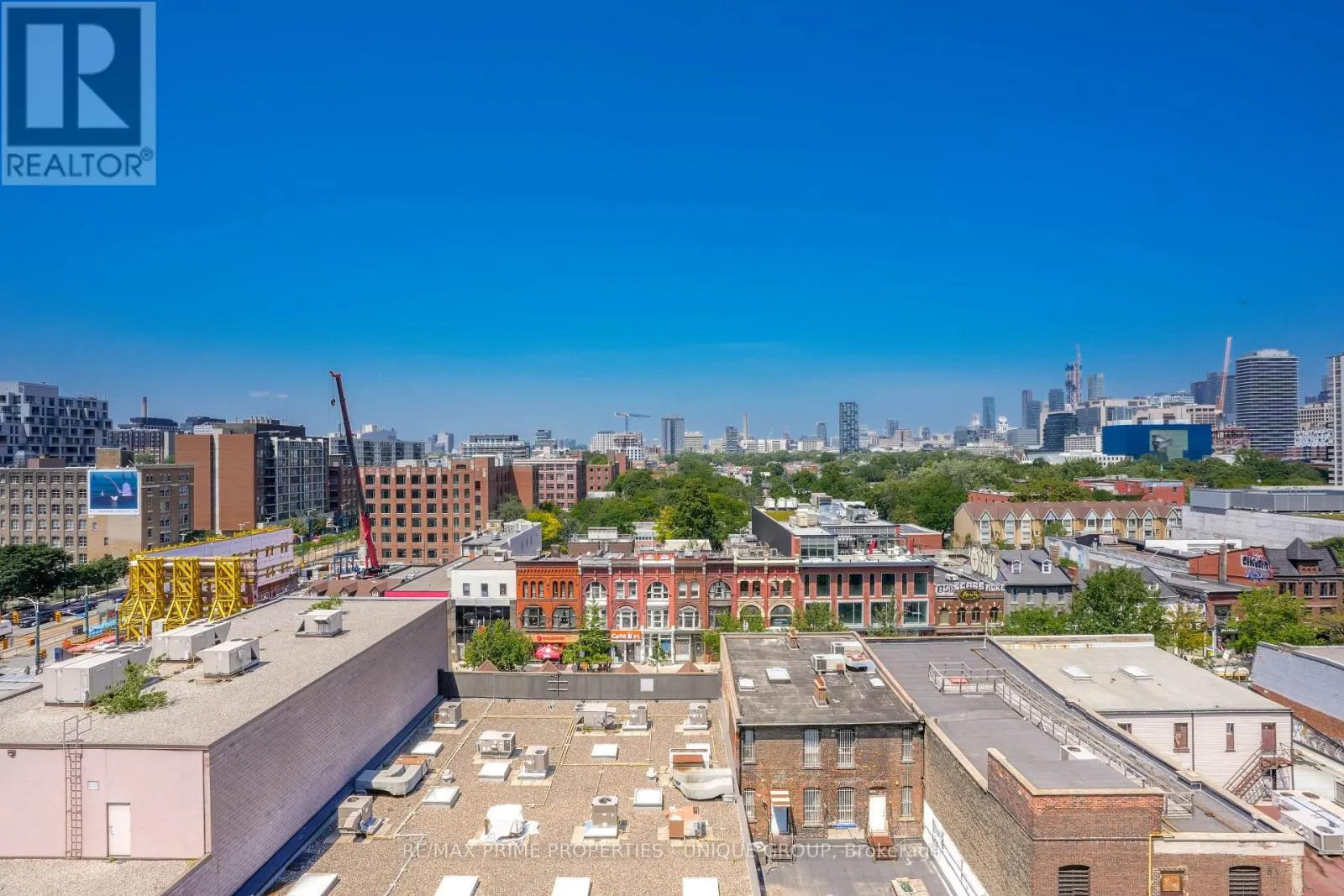 923 - 388 RICHMOND STREET W
