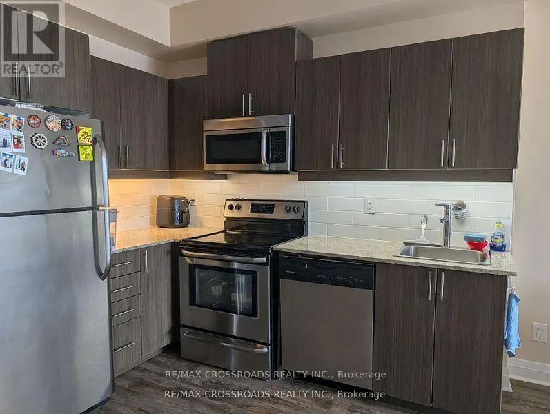 414 - 17 KENASTON GARDENS