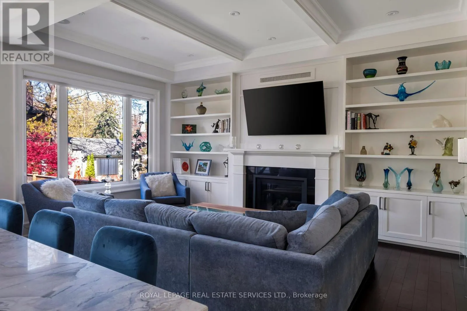 390 WALMER ROAD W