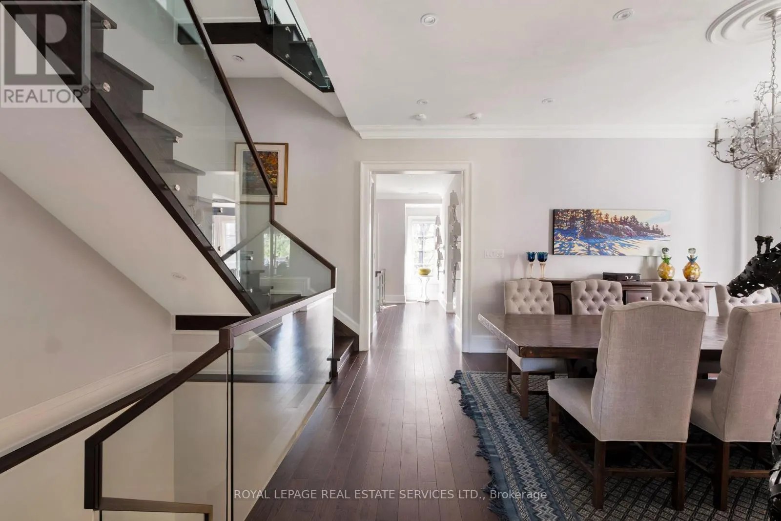 390 WALMER ROAD W