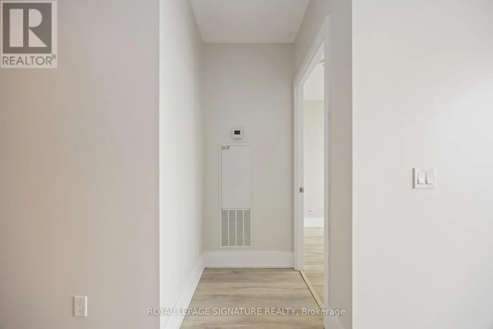 G PH 29 - 1 EDGEWATER DRIVE