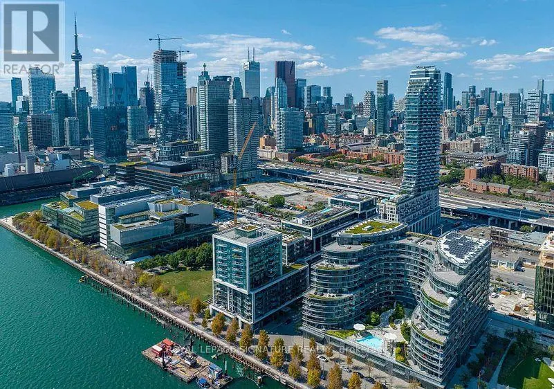 G PH 29 - 1 EDGEWATER DRIVE