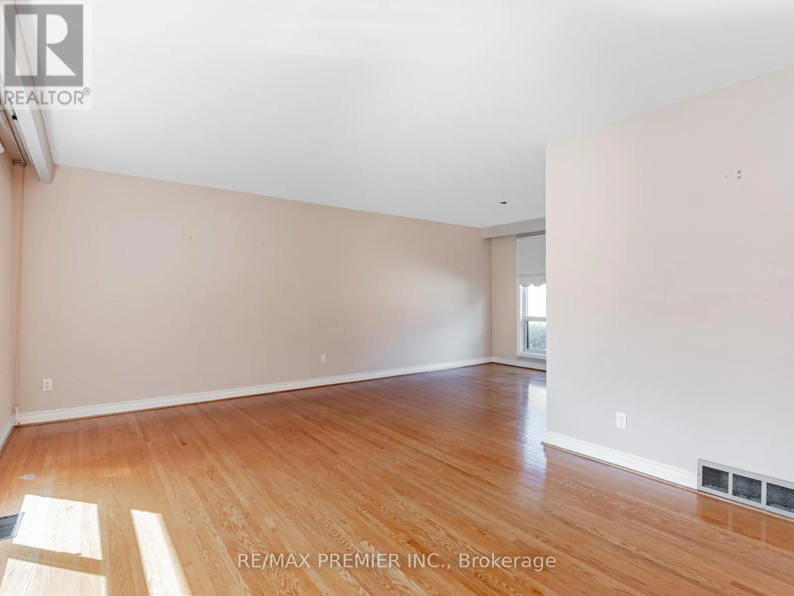 150 CODSELL AVENUE