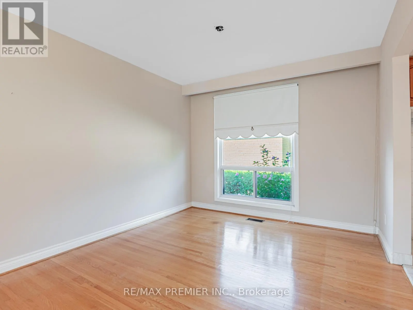 150 CODSELL AVENUE