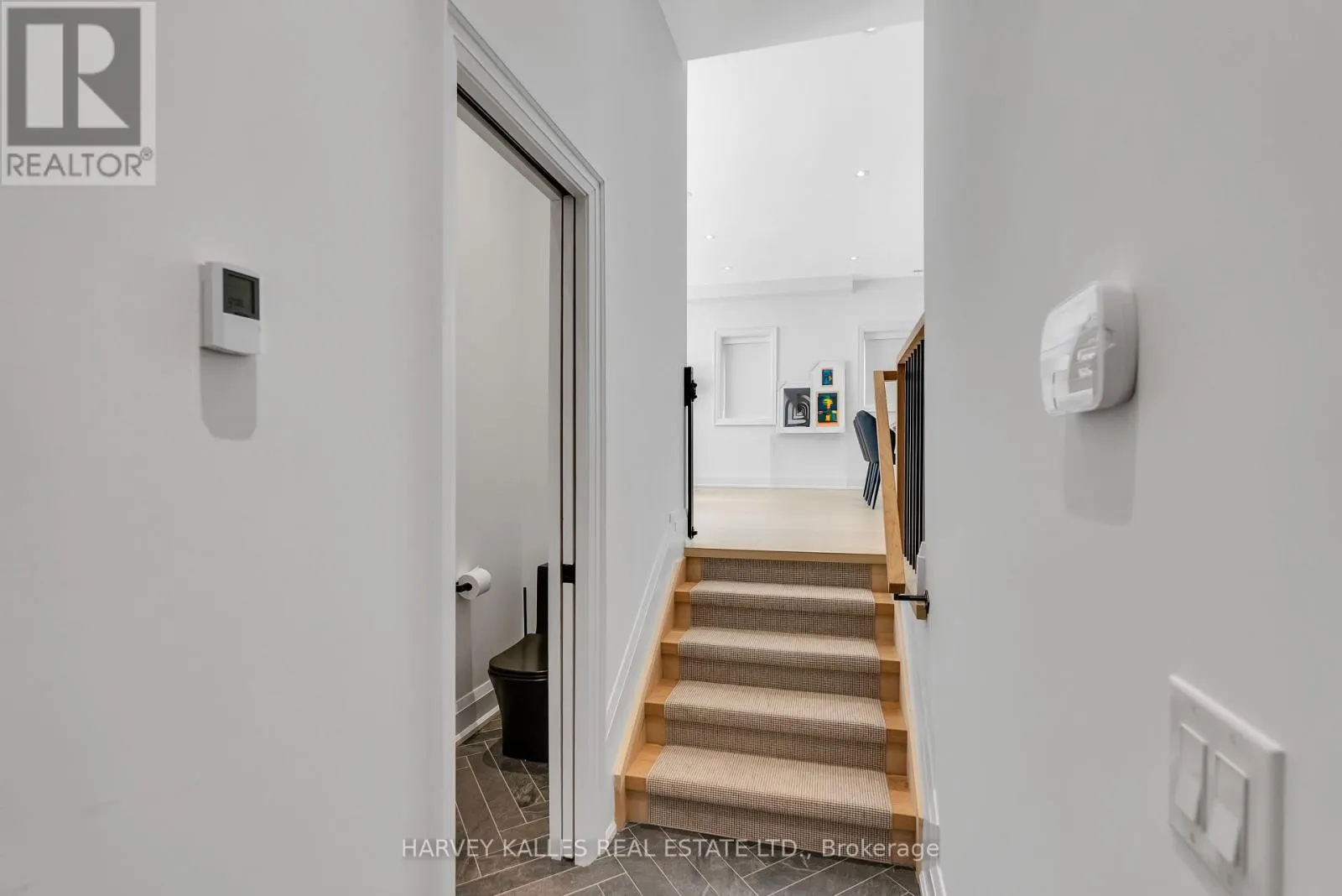32 ALMONT ROAD