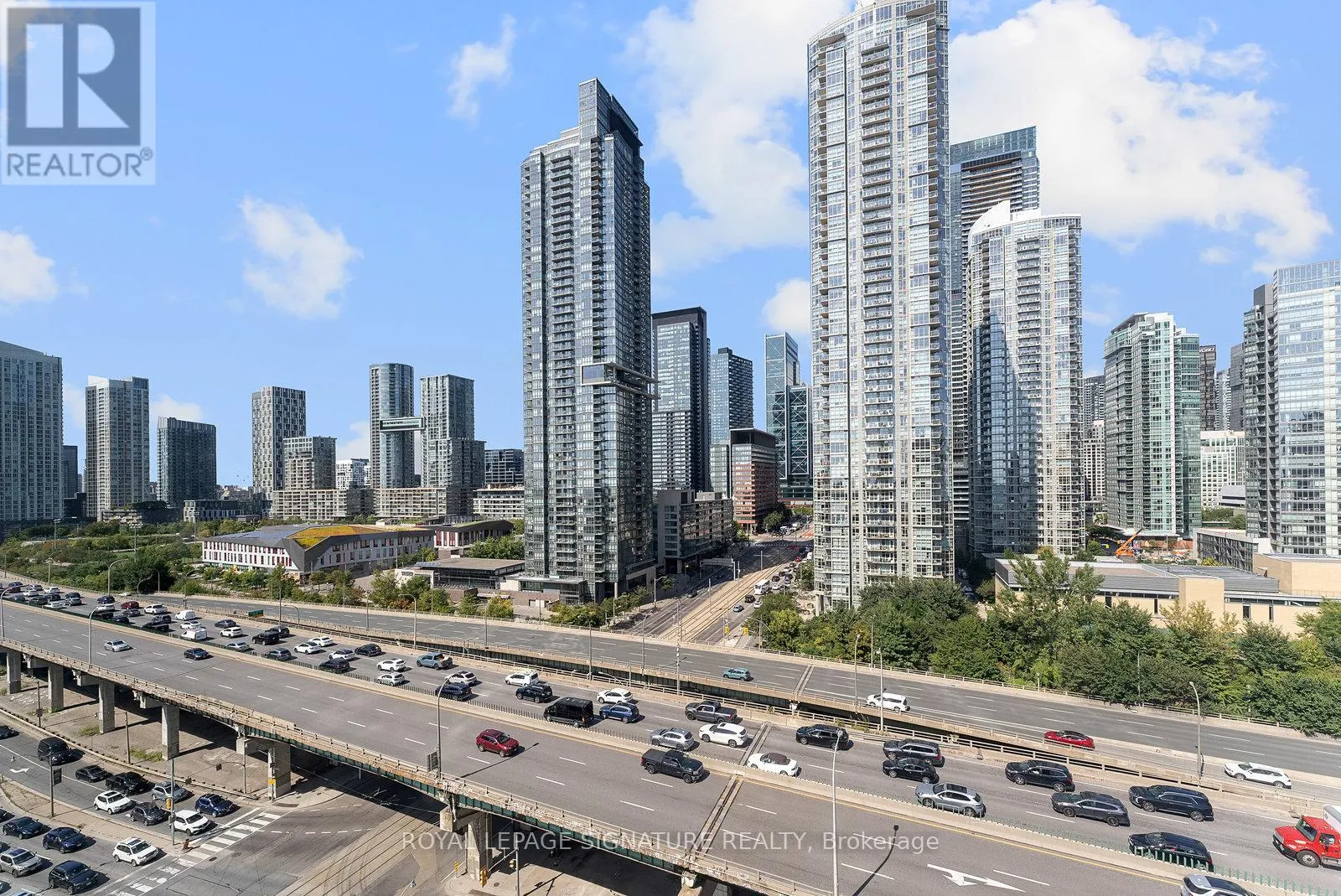 1407 - 410 QUEENS QUAY W