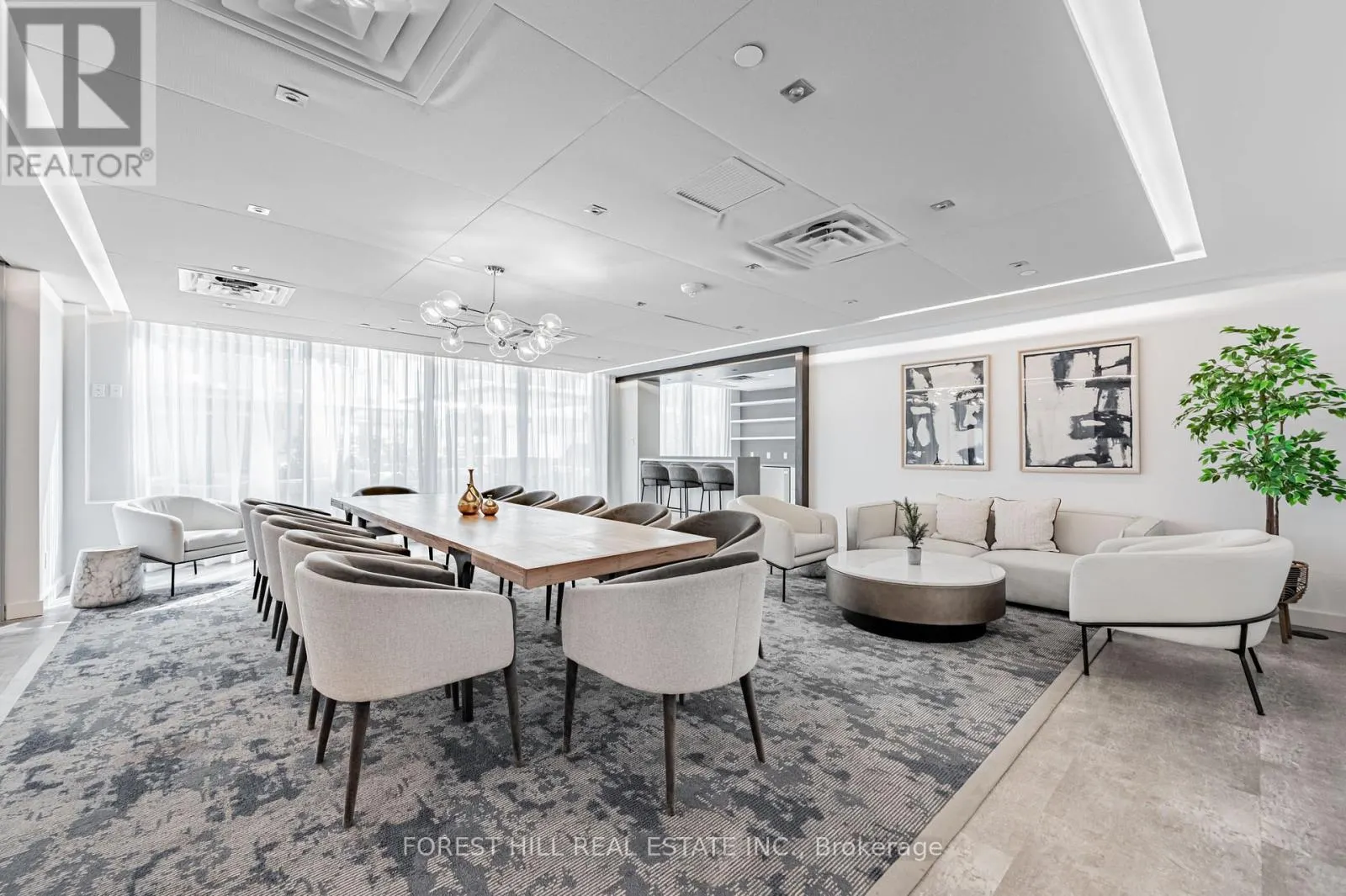 301 - 543 RICHMOND STREET W