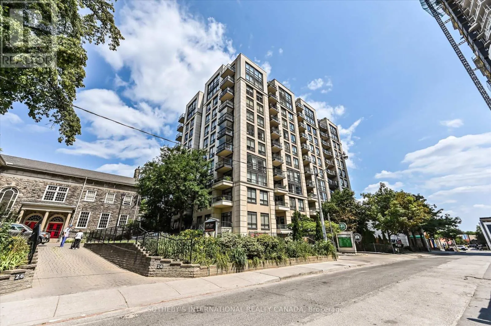 1101 - 10 DELISLE AVENUE
