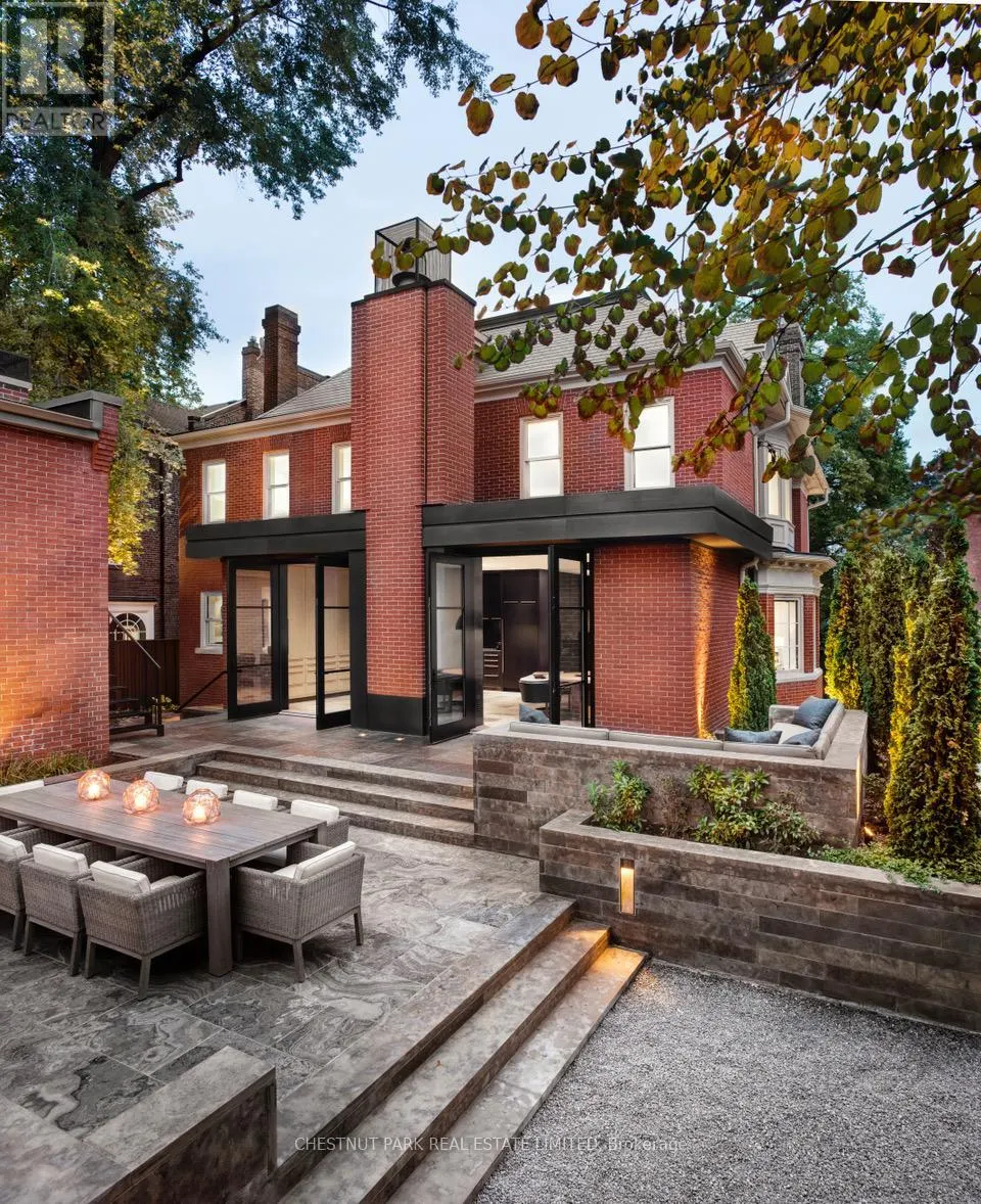18 CHESTNUT PARK ROAD