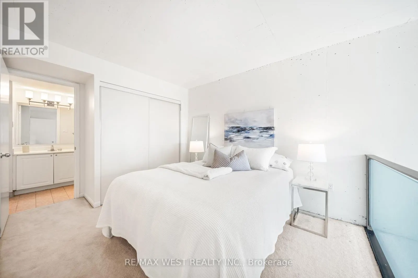 510 - 954 KING STREET W