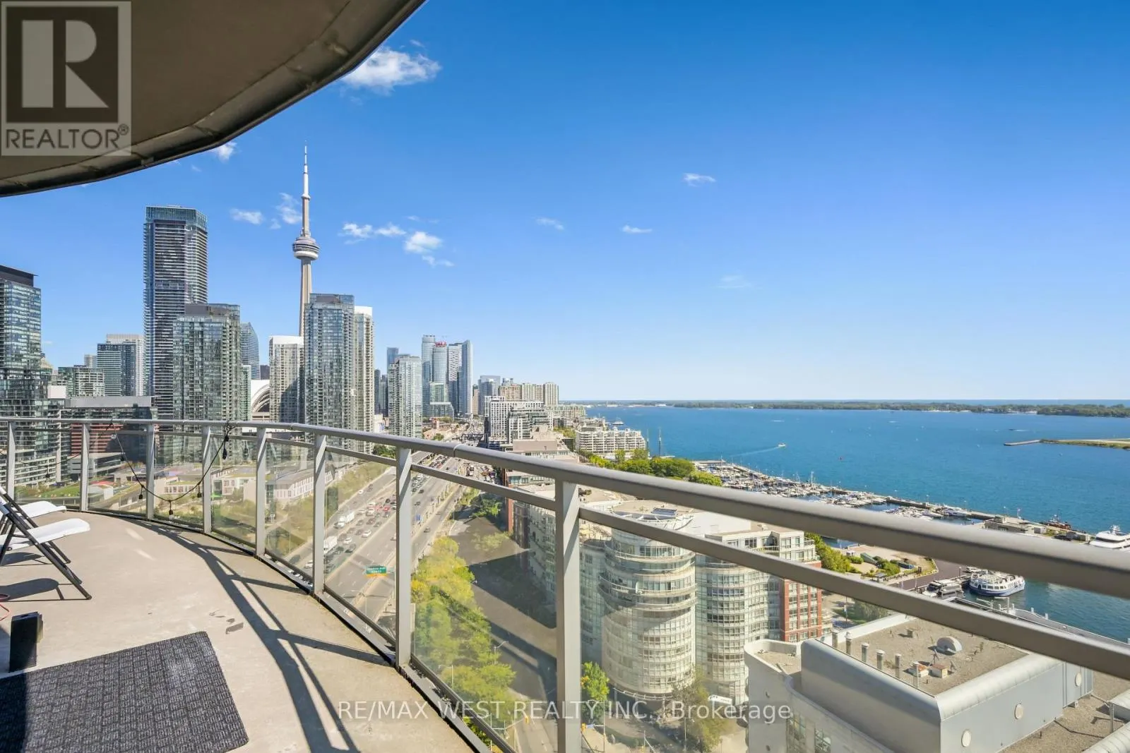 2612 - 38 DAN LECKIE WAY