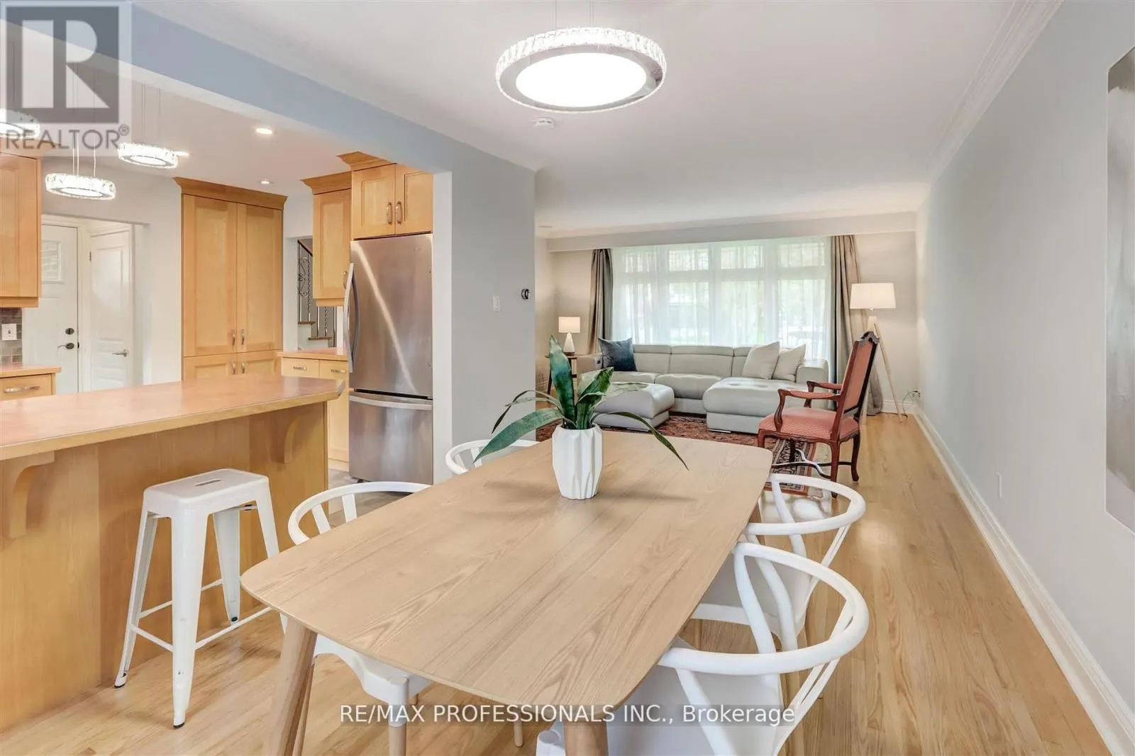 30 TOBRUK CRESCENT