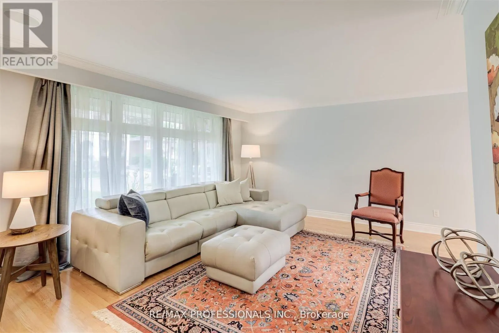 30 TOBRUK CRESCENT
