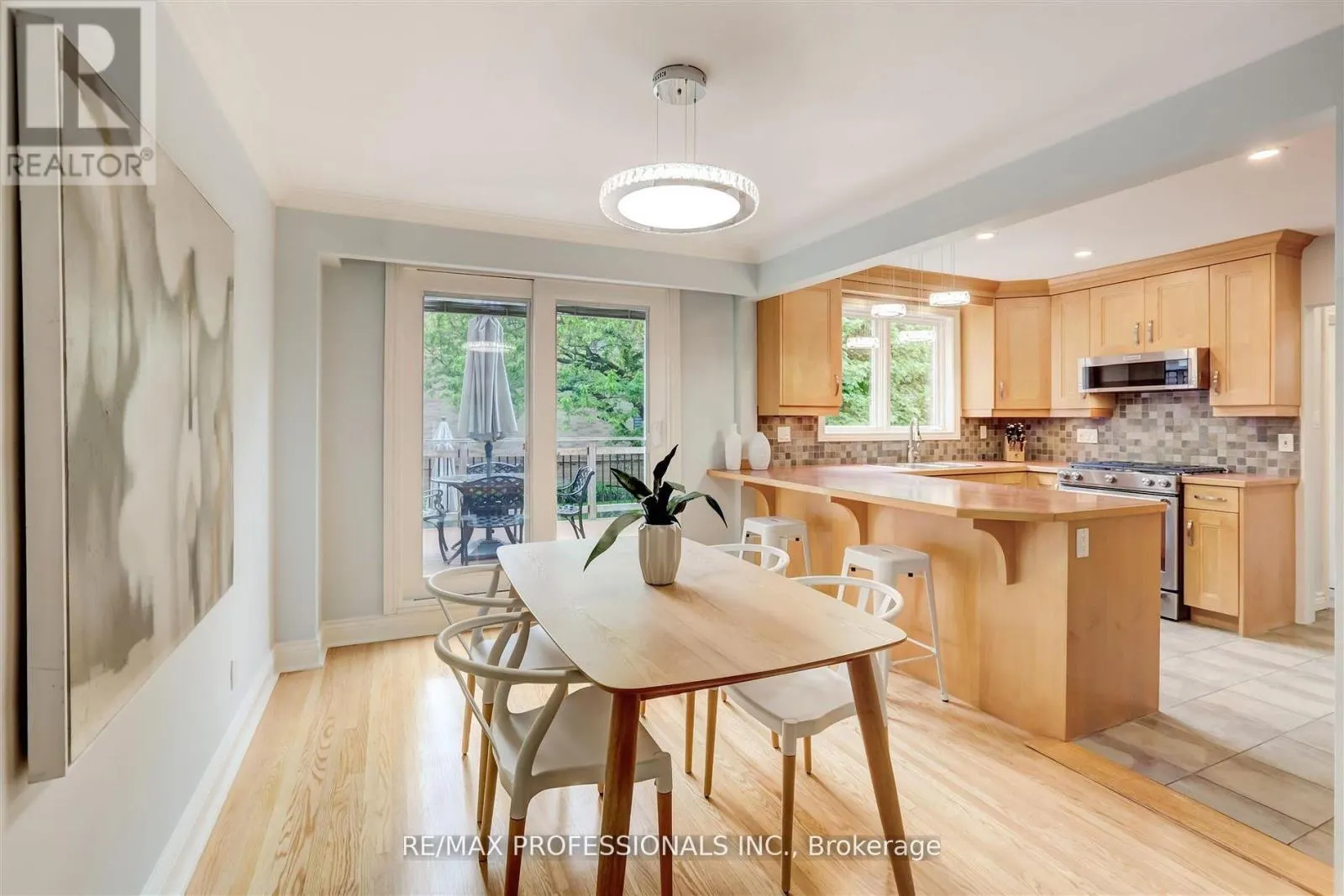 30 TOBRUK CRESCENT