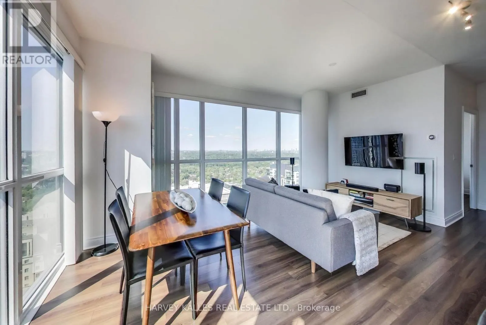 3609 - 28 TED ROGERS WAY