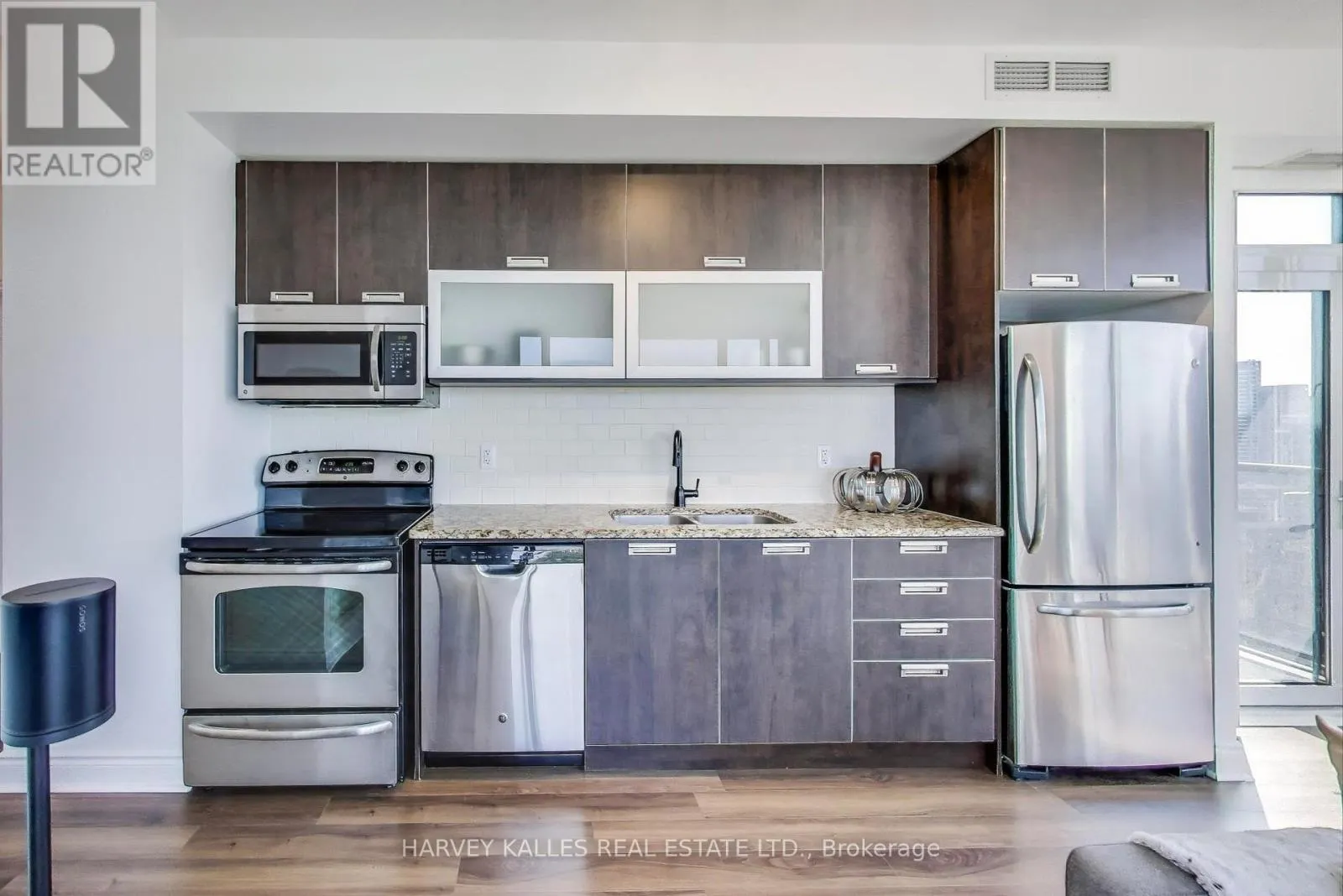 3609 - 28 TED ROGERS WAY