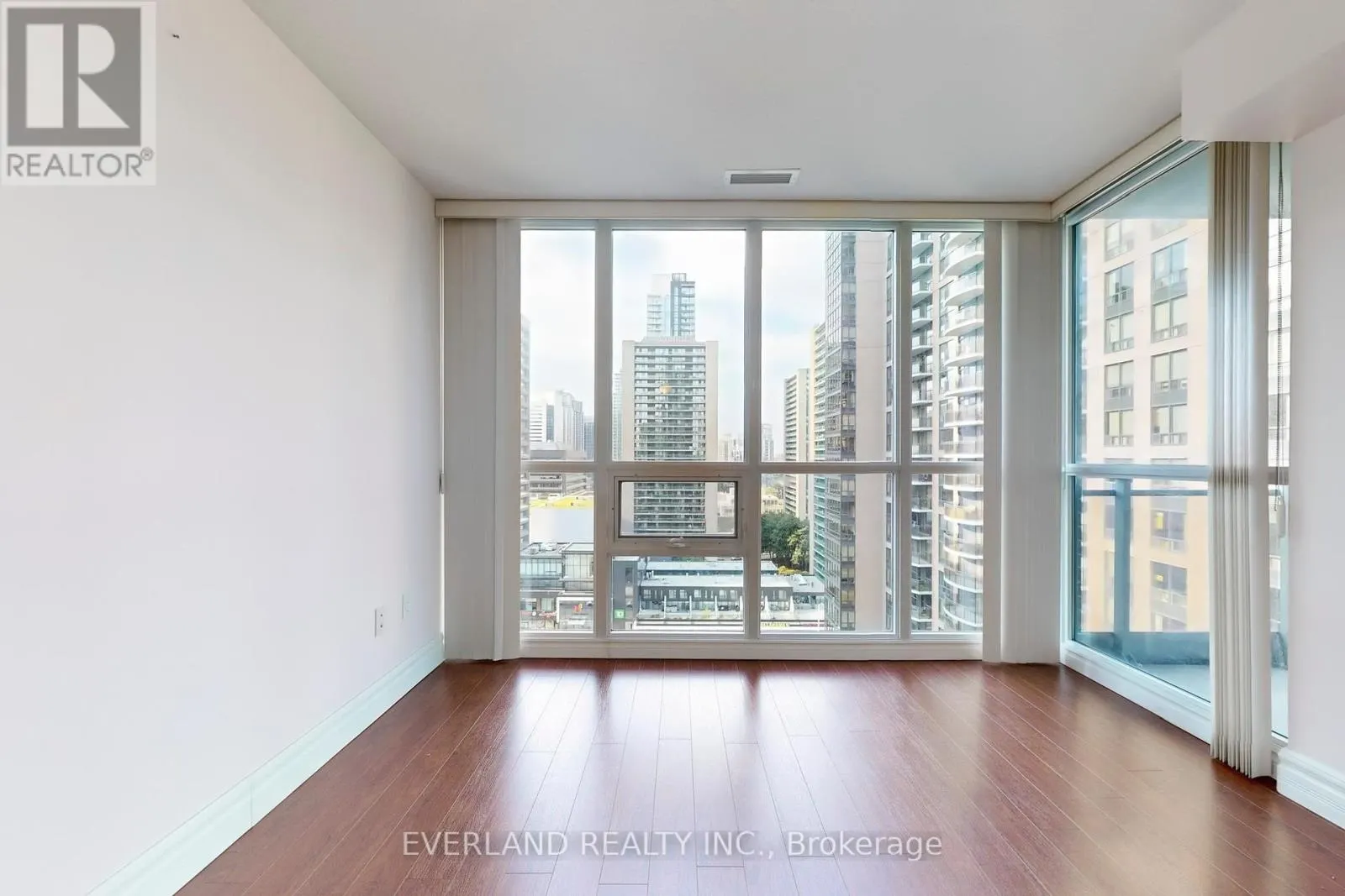 1604 - 23 SHEPPARD AVENUE E