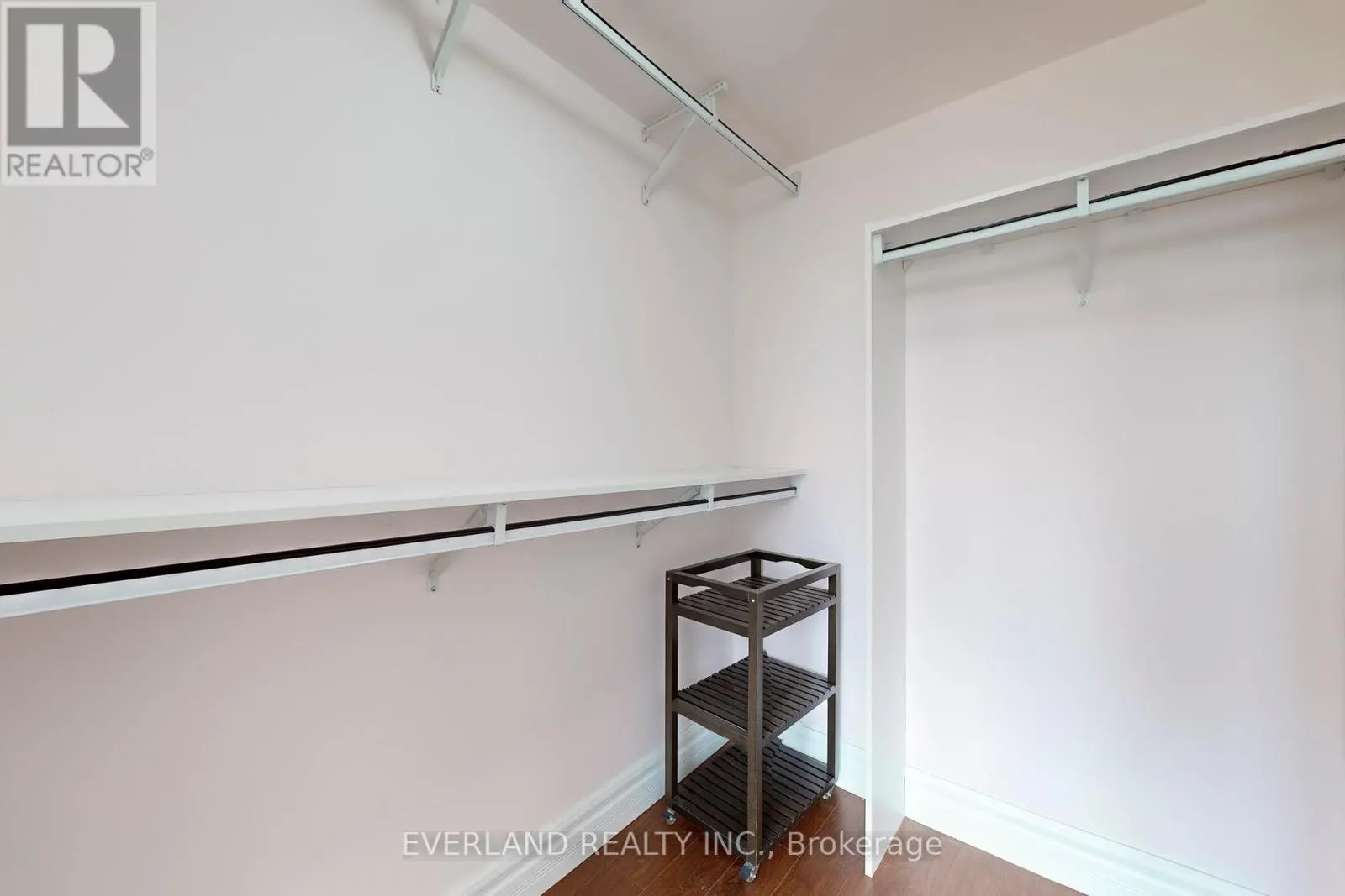 1604 - 23 SHEPPARD AVENUE E