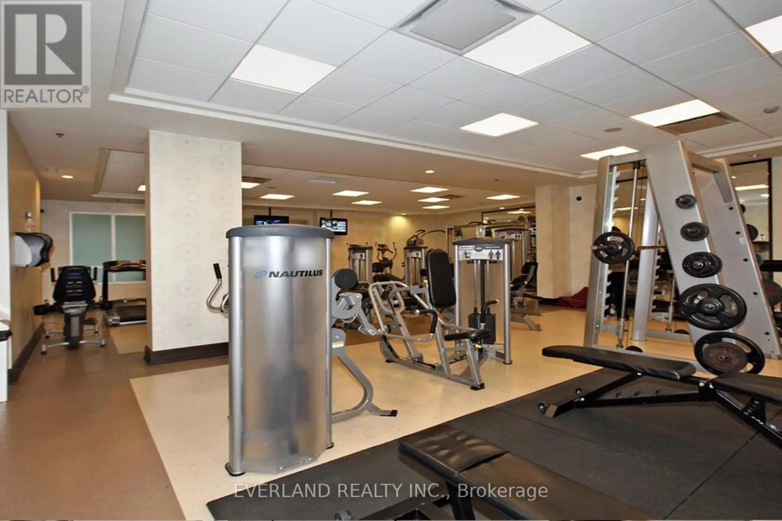 1604 - 23 SHEPPARD AVENUE E