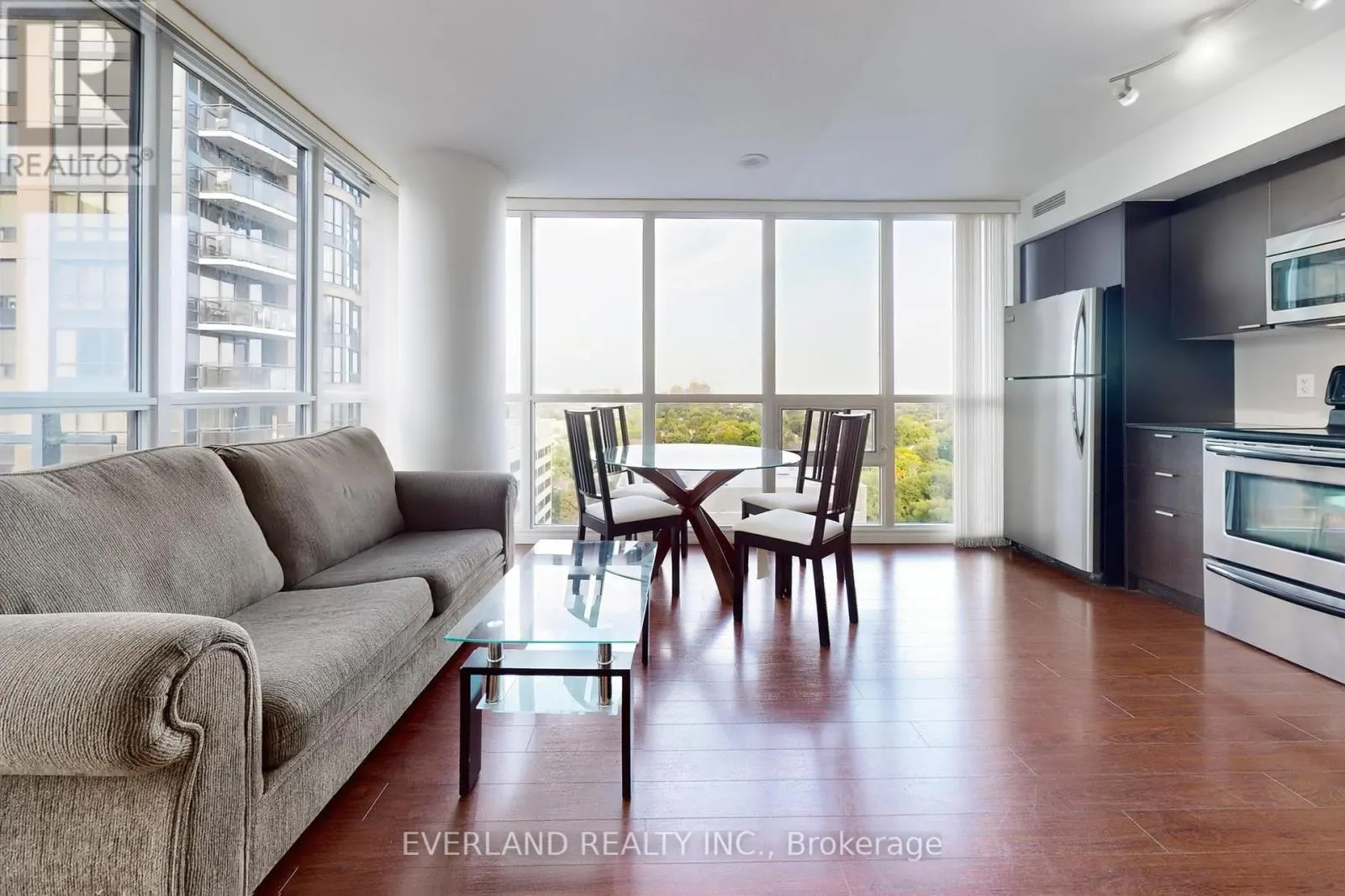 1604 - 23 SHEPPARD AVENUE E
