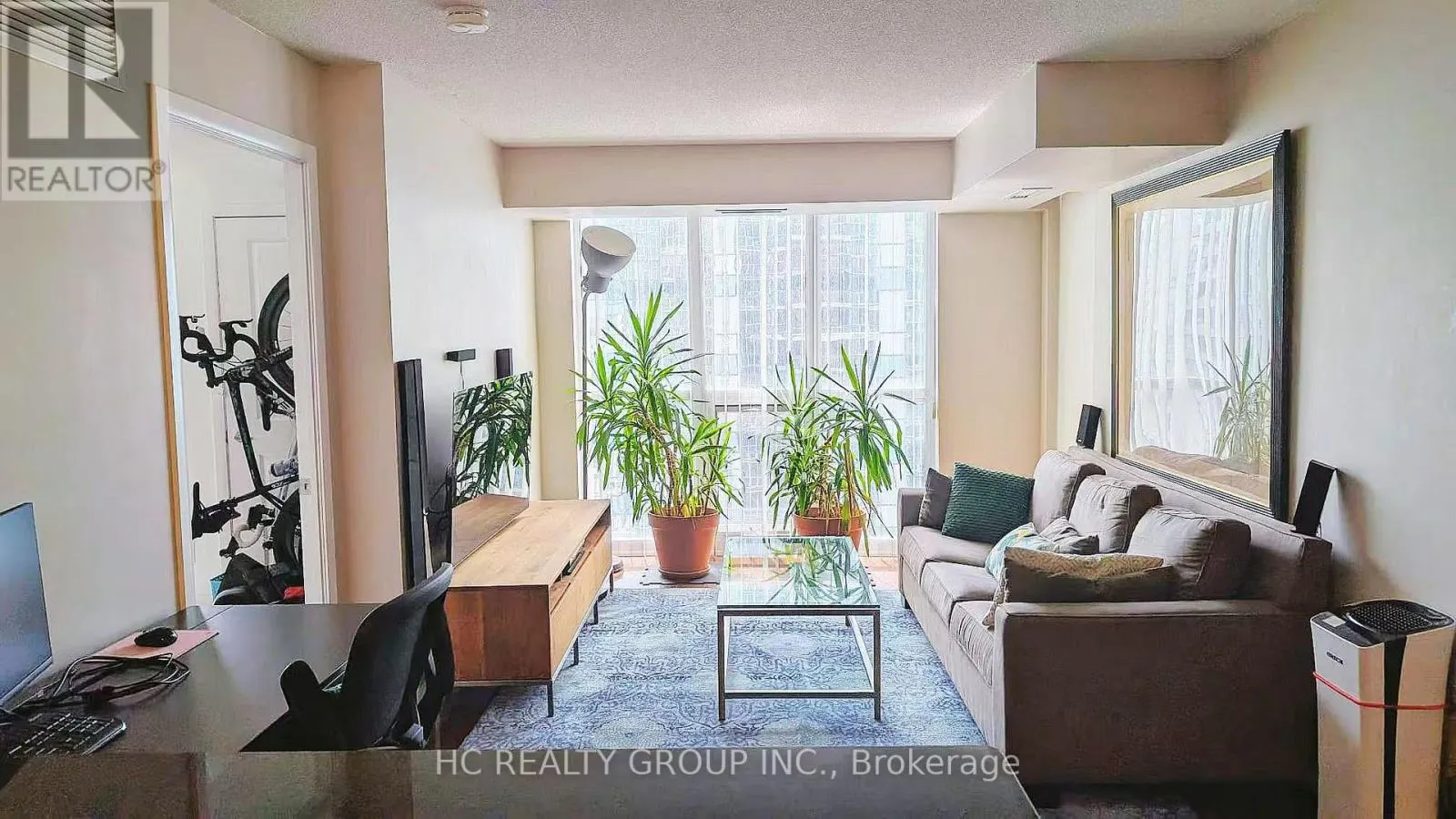 1810 - 5791 YONGE STREET