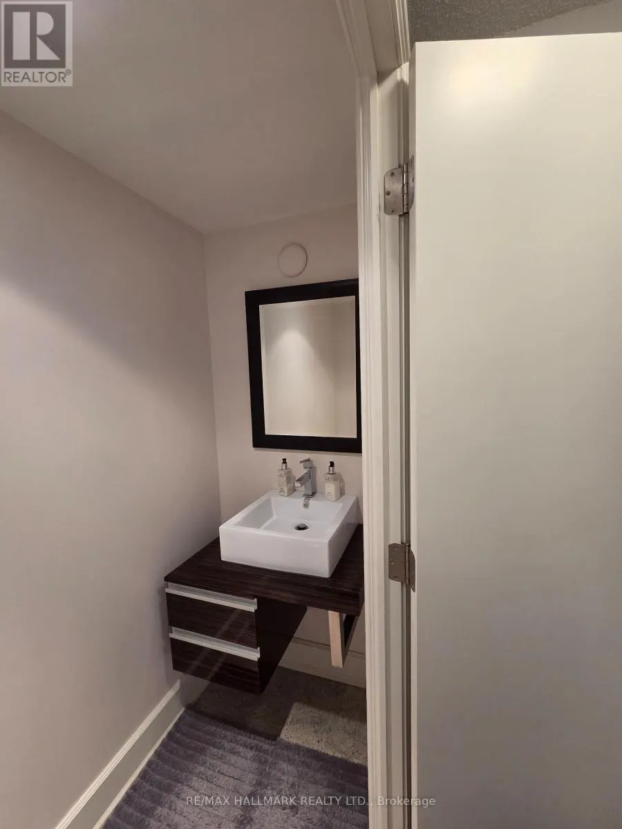 507 - 676 SHEPPARD AVENUE E