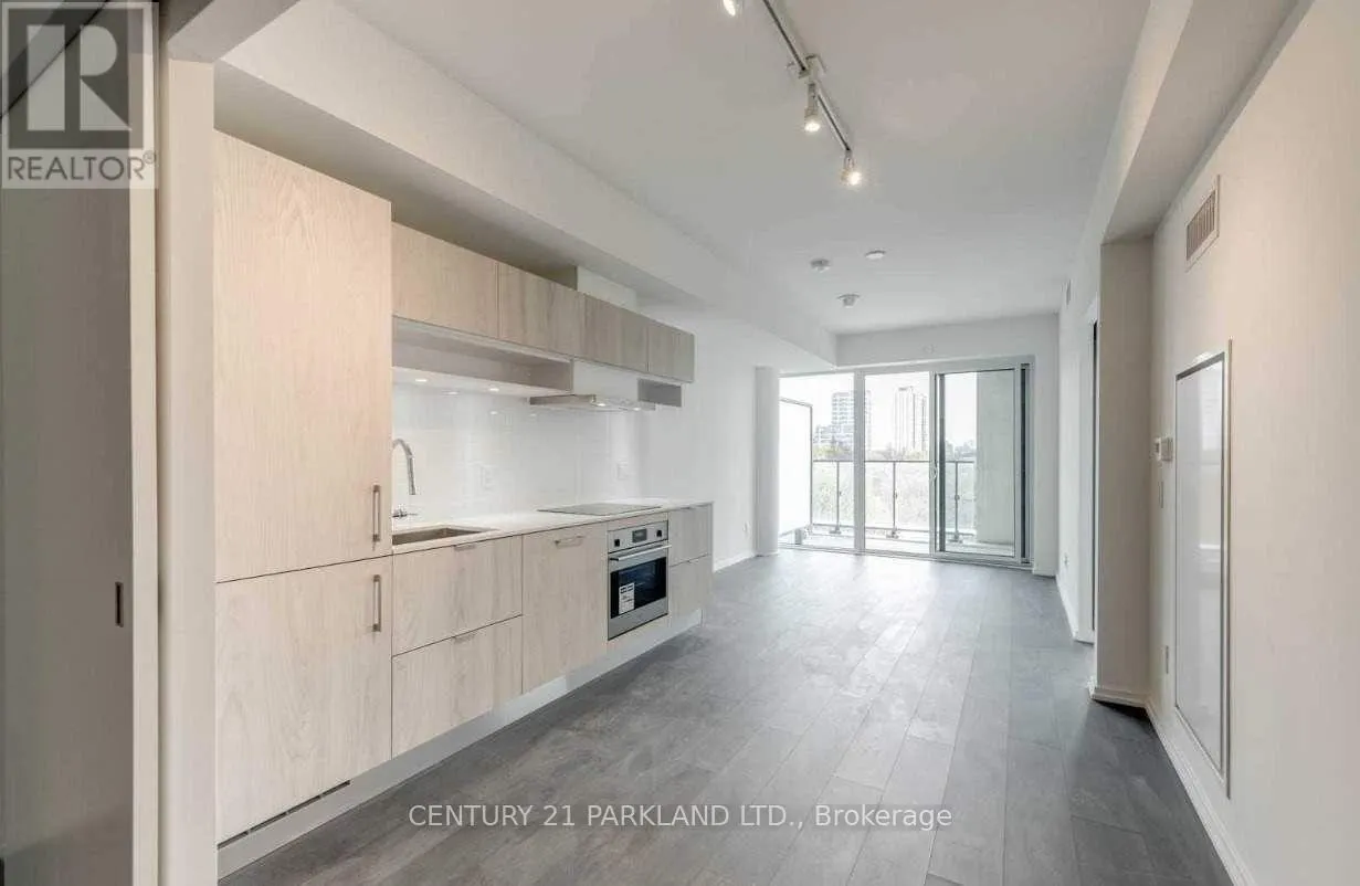 632 - 8 HILLSDALE AVENUE E
