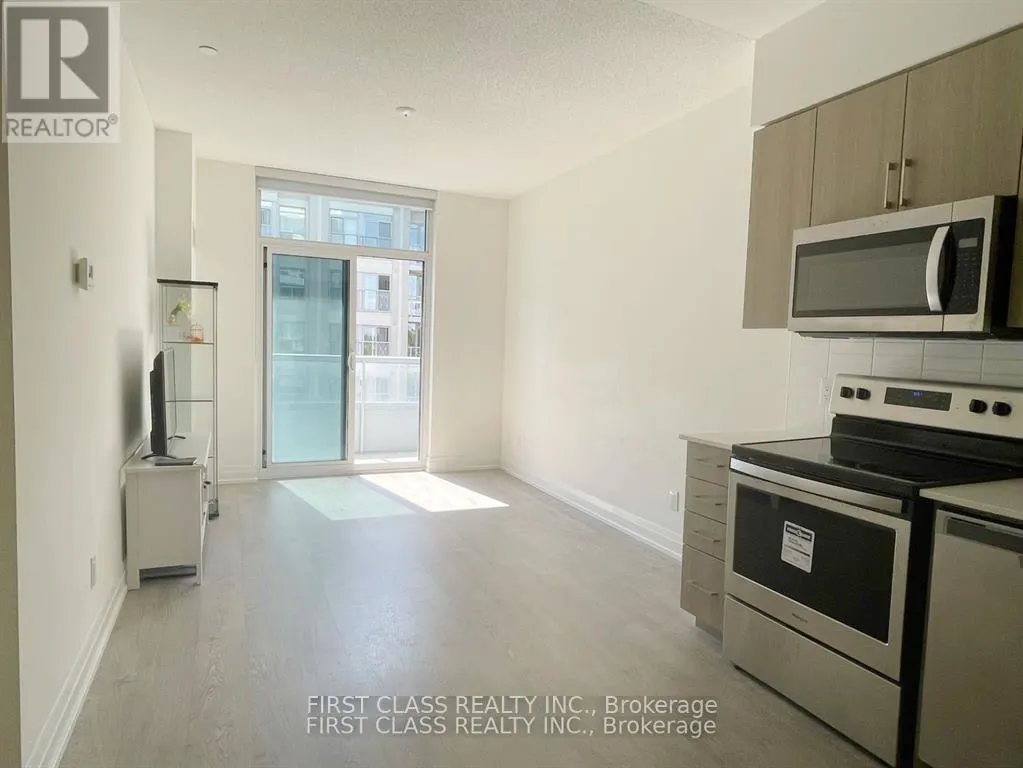 708 - 591 SHEPPARD AVENUE E