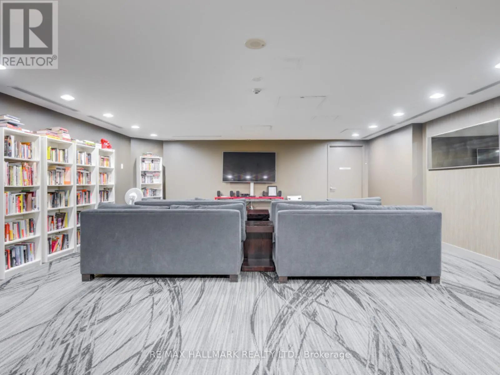 1104 - 1171 QUEEN STREET W