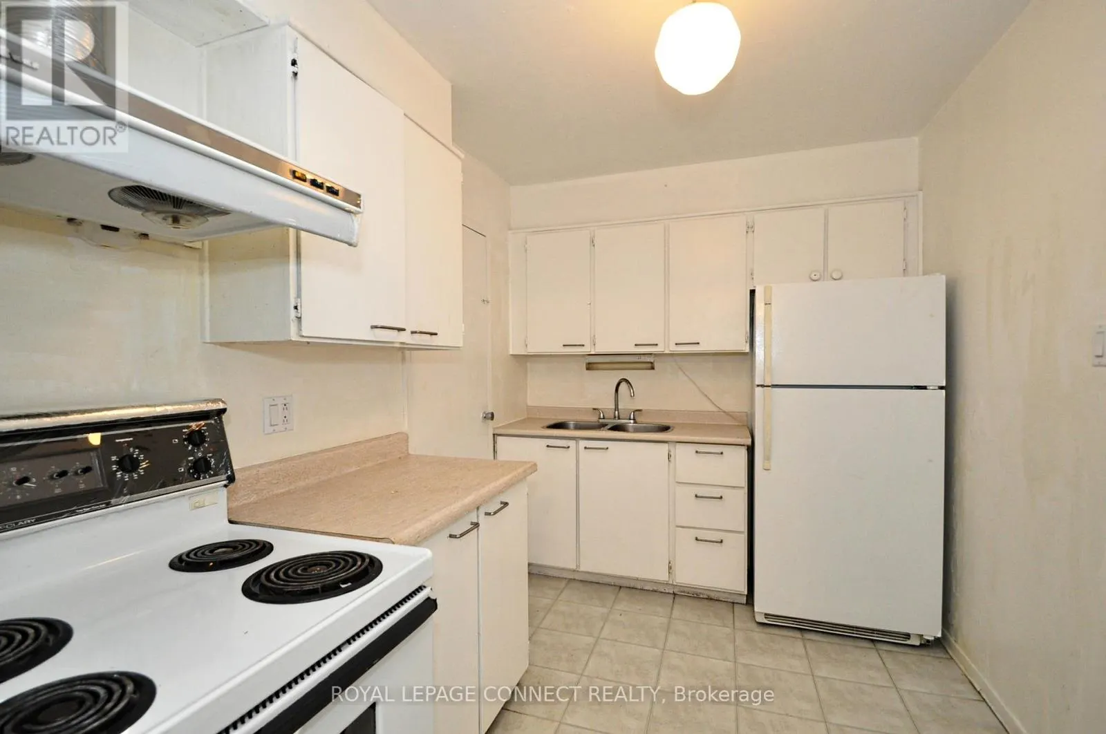 407 - 5 PARKWAY FOREST DRIVE