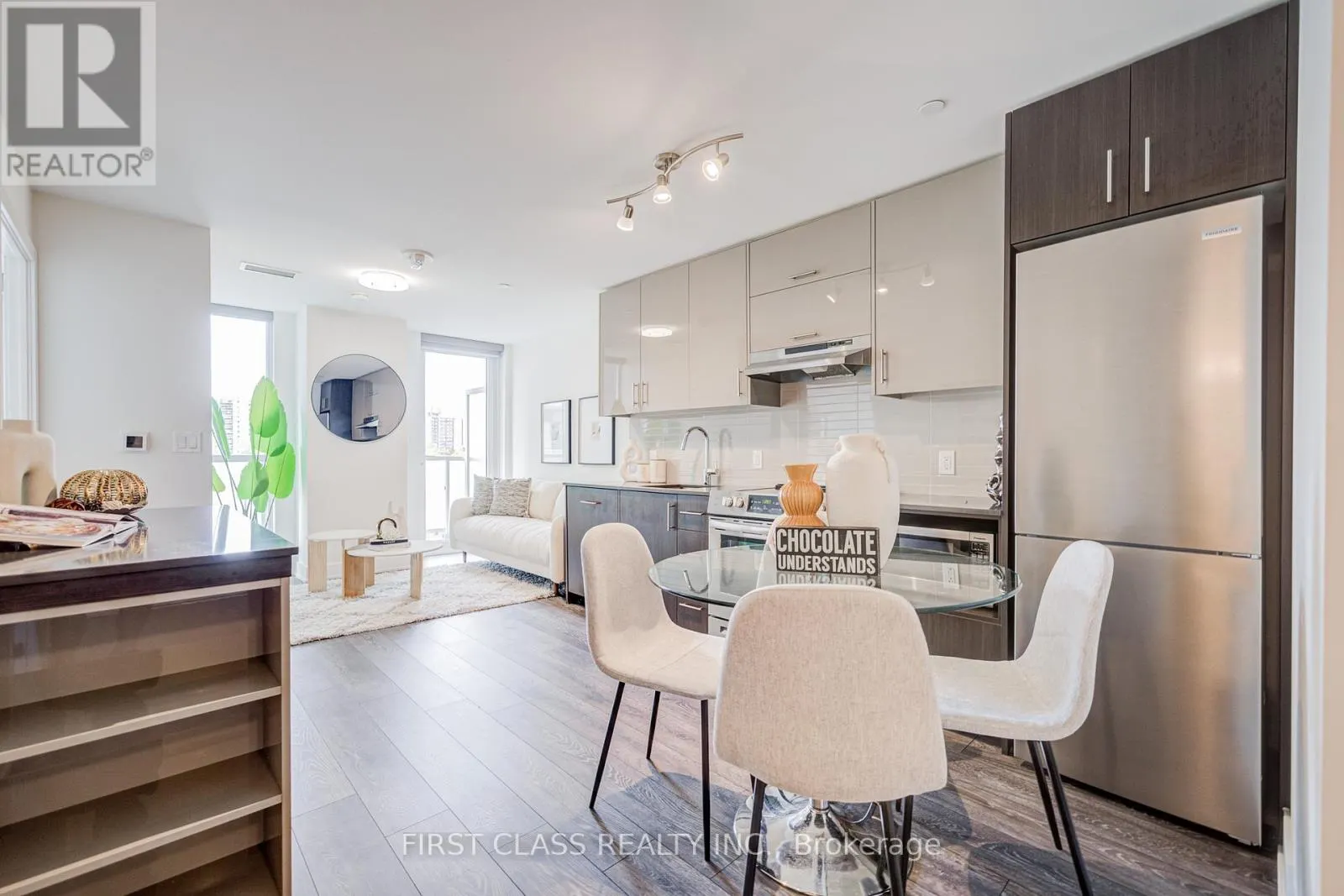 503 - 188 FAIRVIEW MALL DRIVE