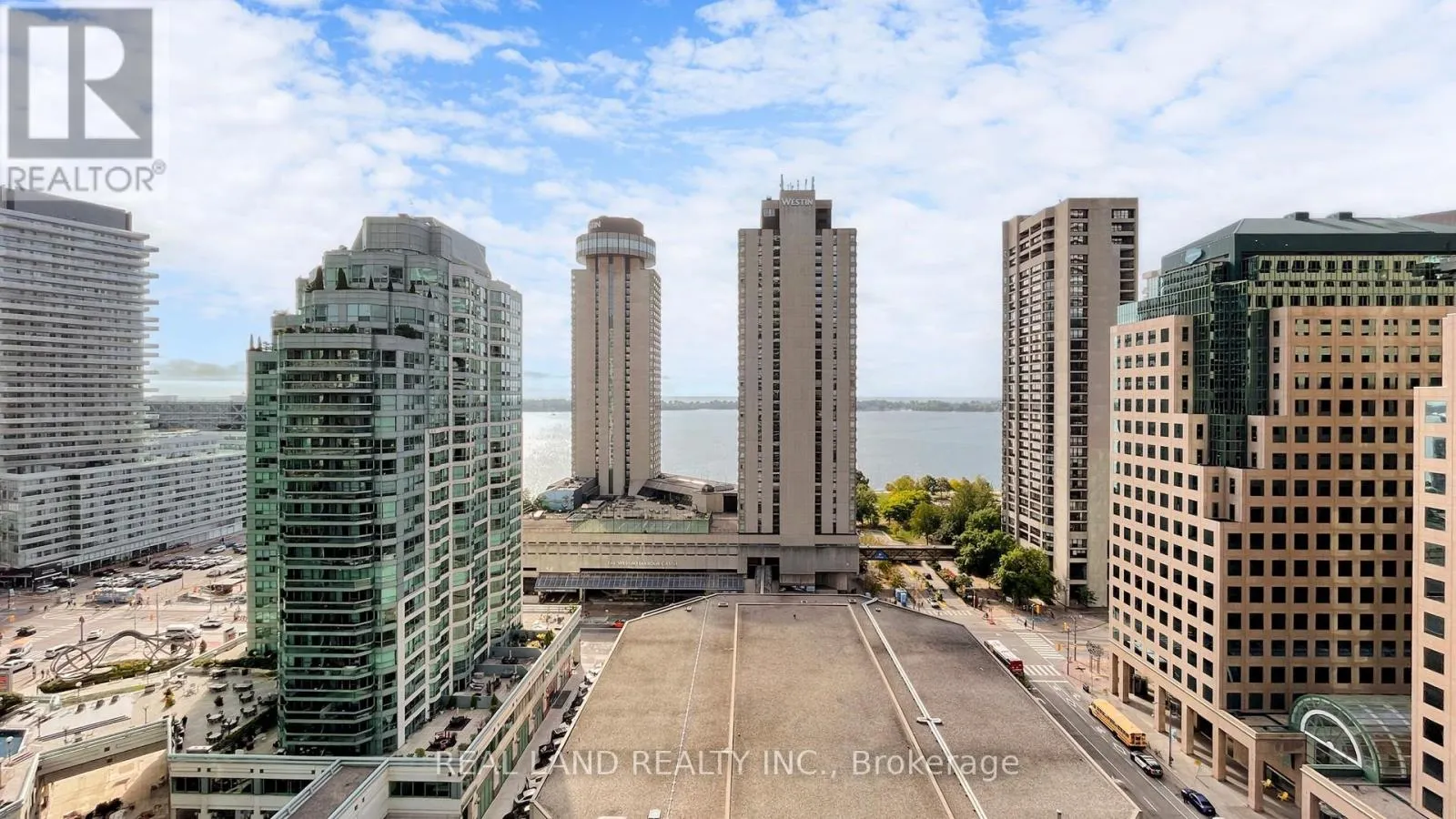1908 - 33 BAY STREET