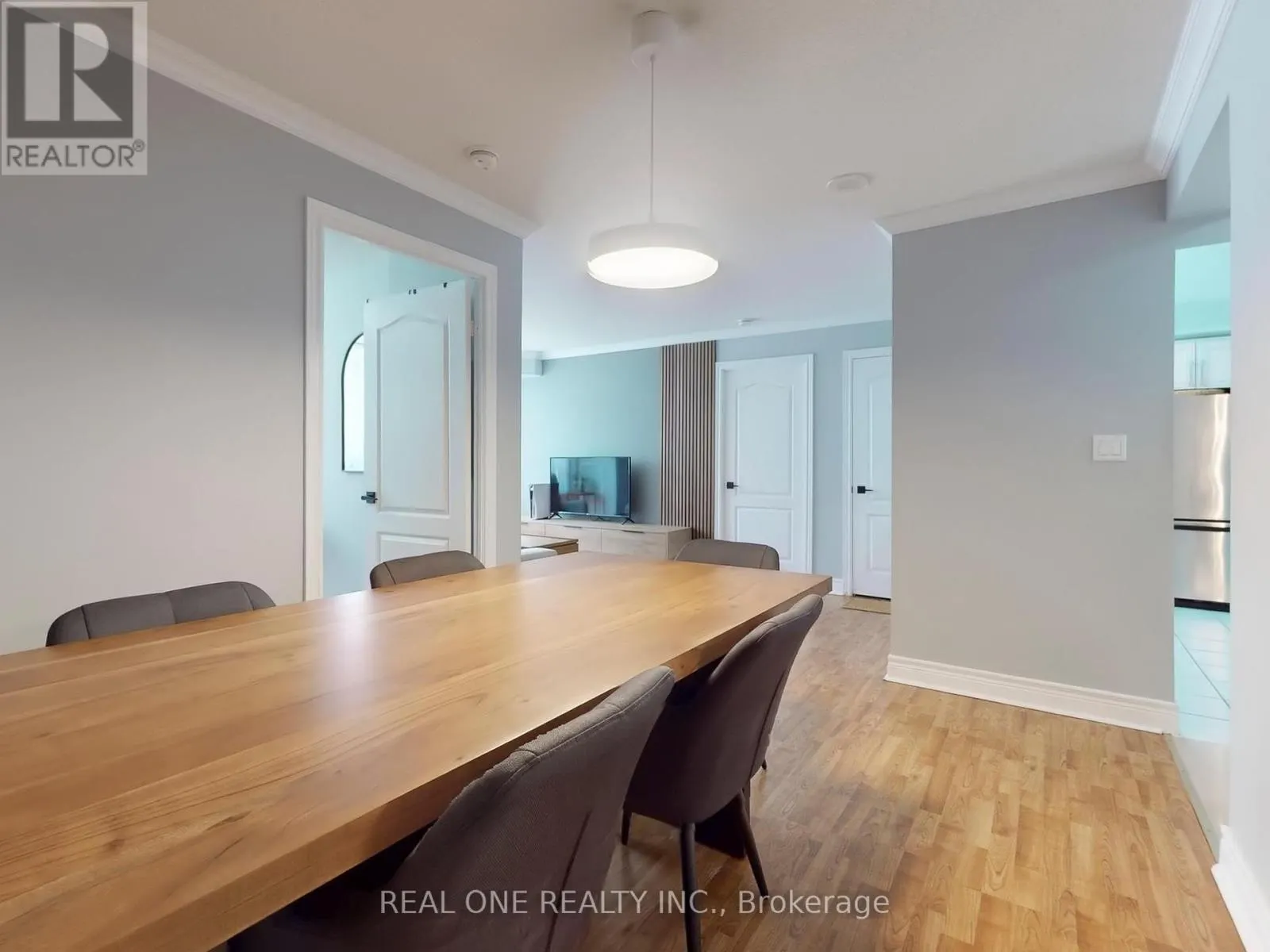 617 - 5418 YONGE STREET