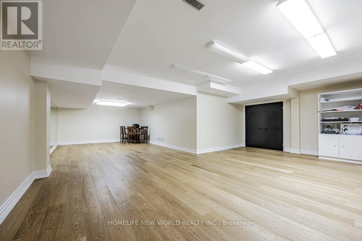 5 ABRAMS PLACE