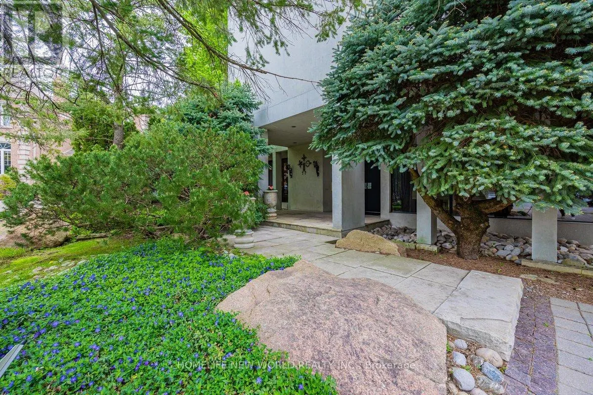 5 ABRAMS PLACE