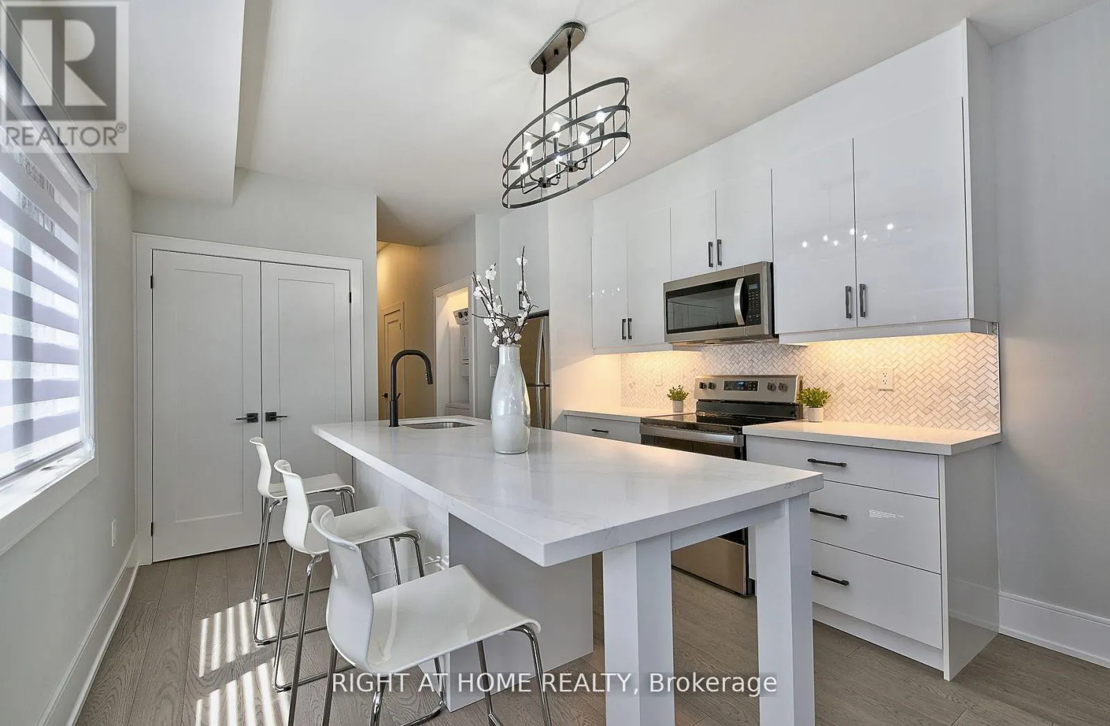 # 2 - 131 BROCK AVENUE