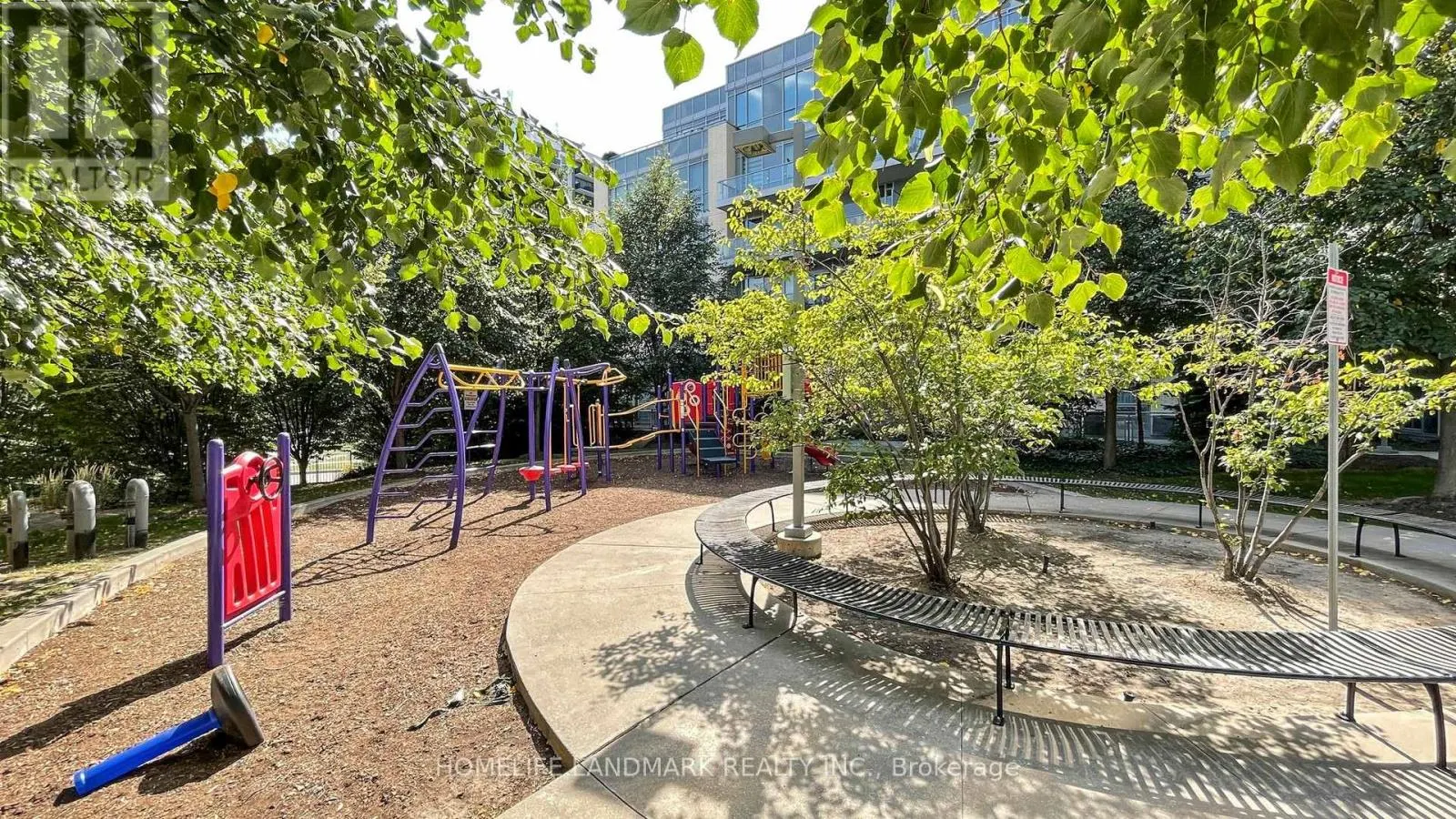 2405 - 62 FOREST MANOR ROAD