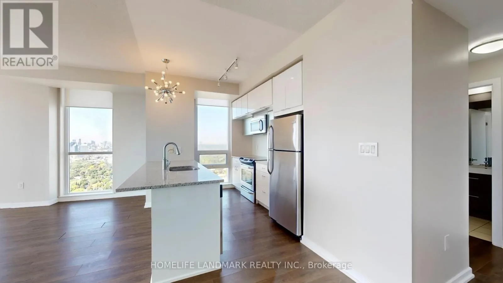 2405 - 62 FOREST MANOR ROAD