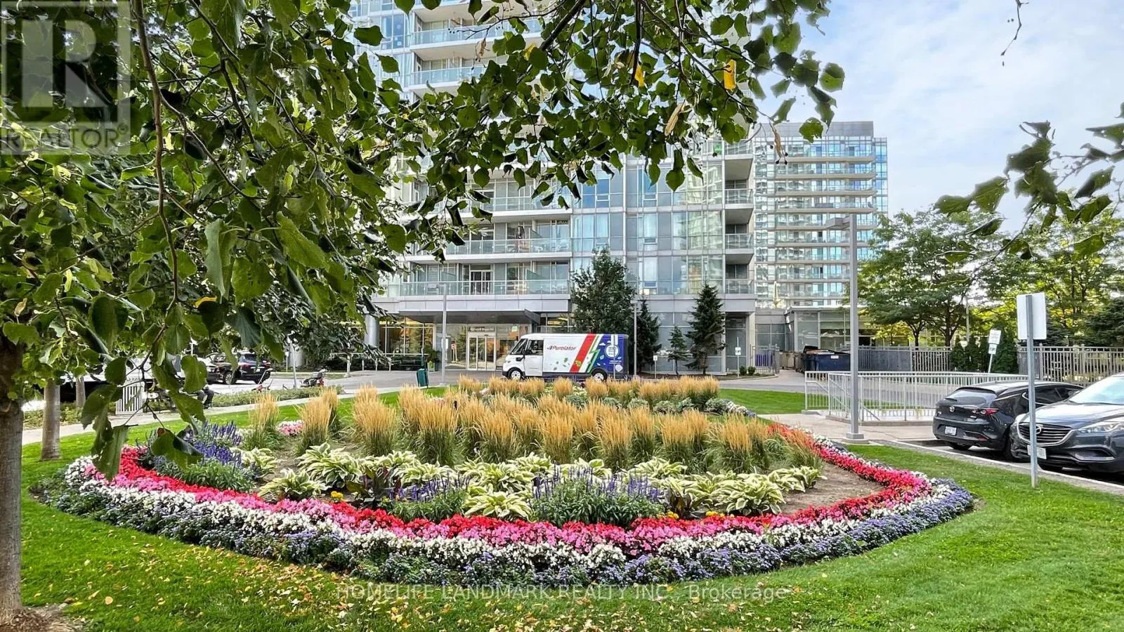 2405 - 62 FOREST MANOR ROAD