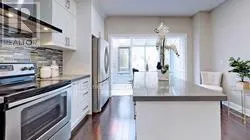 20 BOWOOD AVENUE