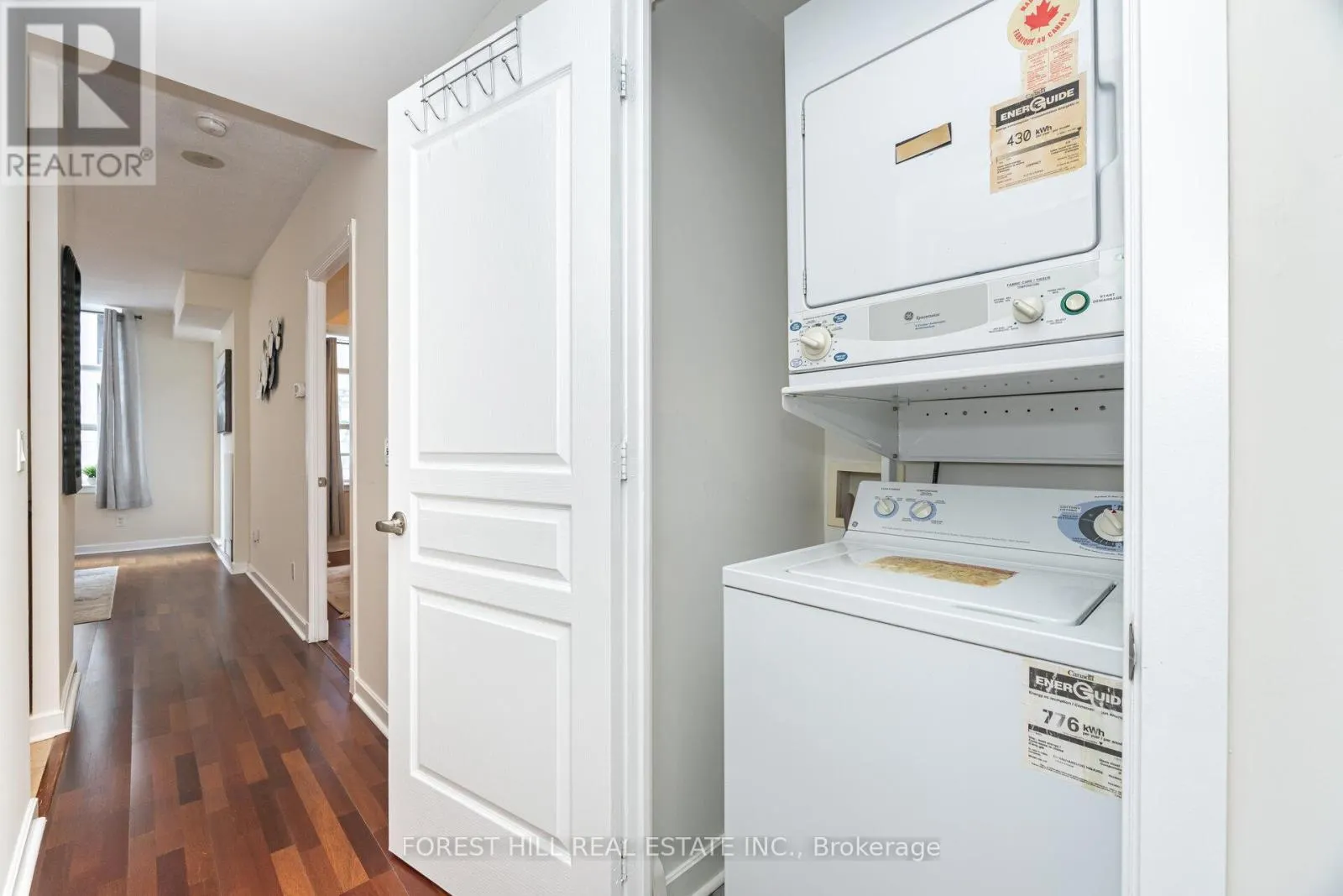 722 - 438 RICHMOND STREET W