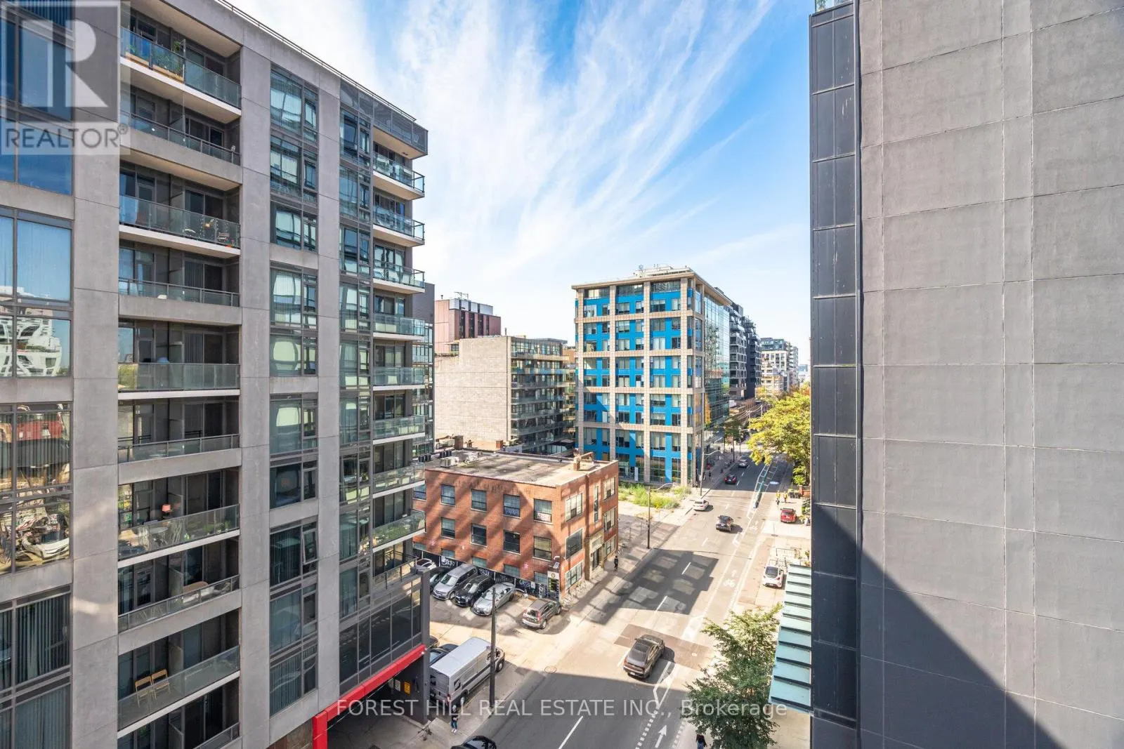722 - 438 RICHMOND STREET W