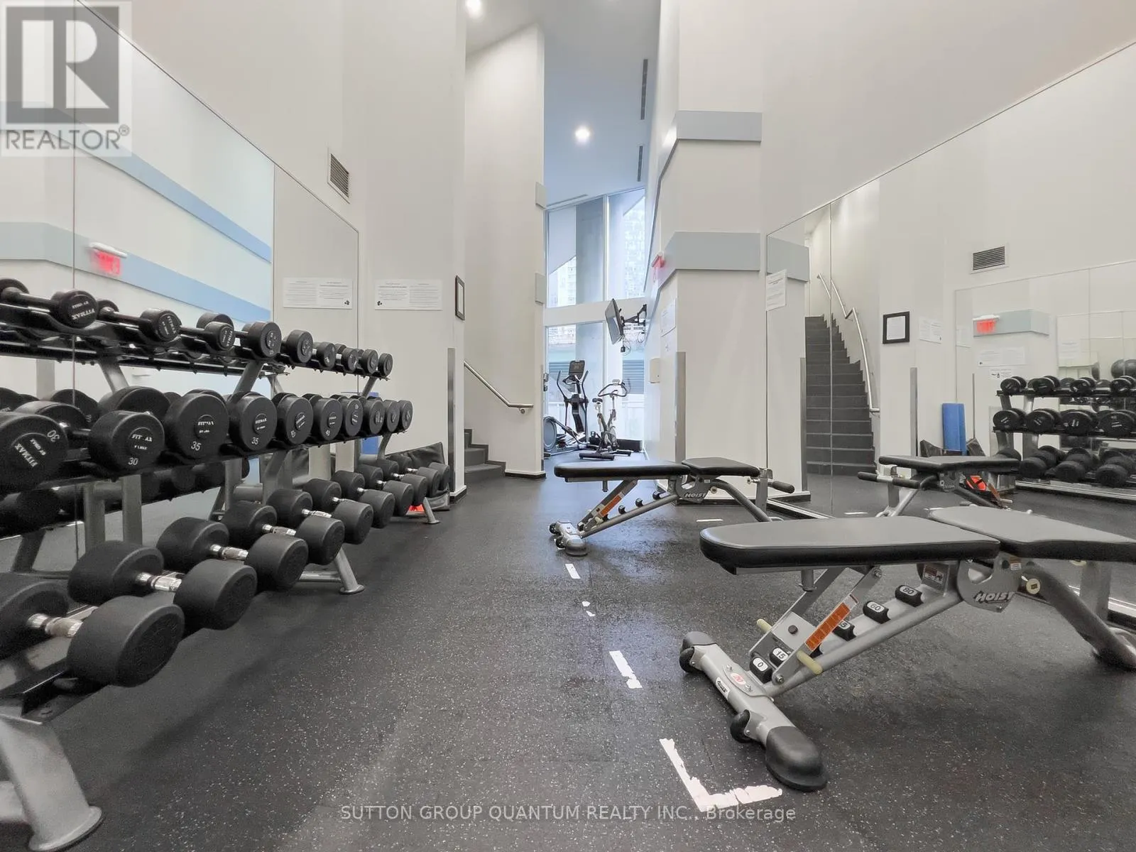 1810 - 38 DAN LECKIE WAY