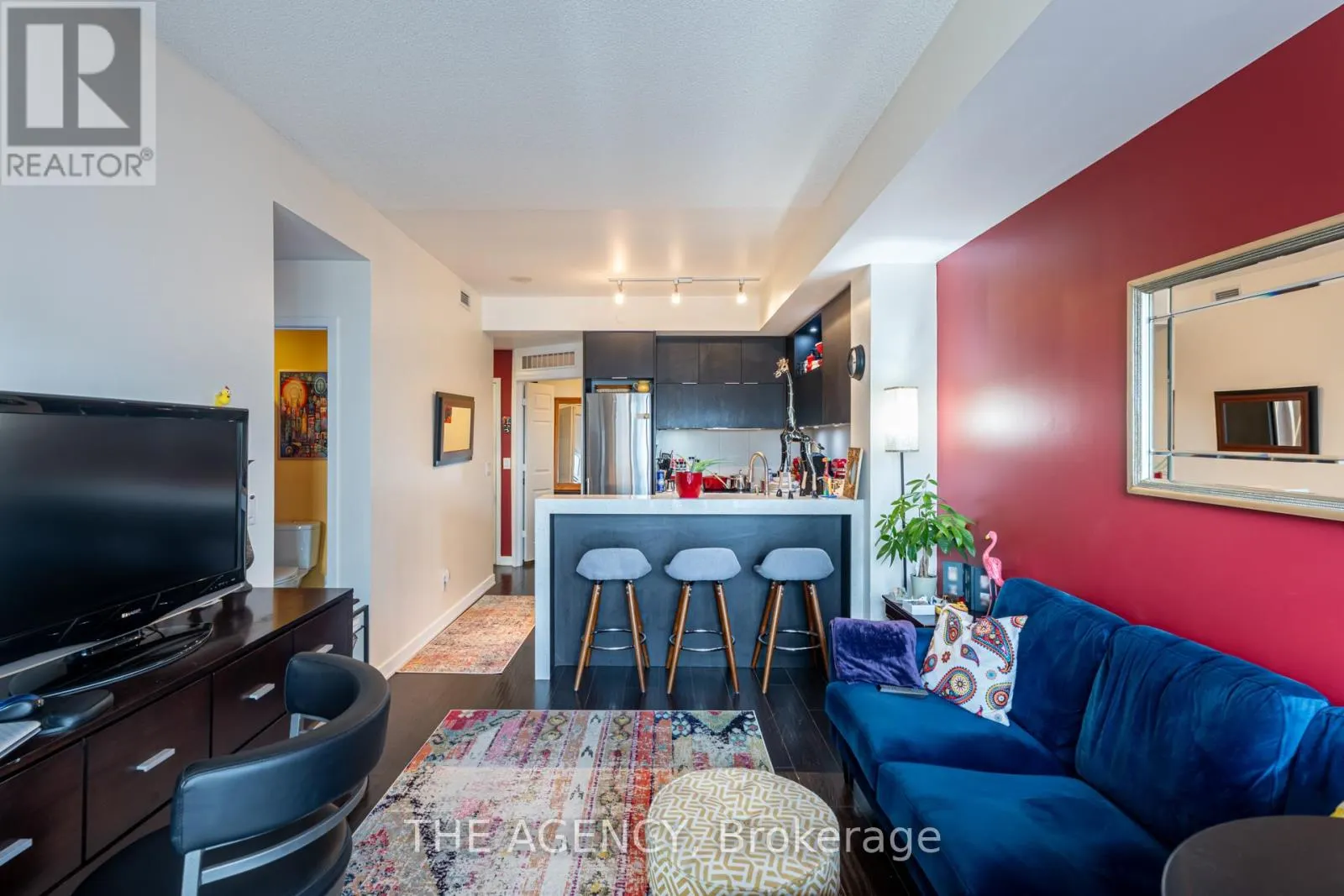 801 - 55 REGENT PARK BOULEVARD
