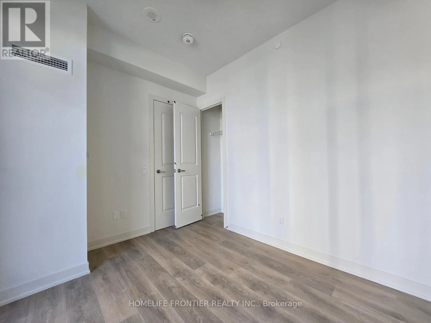 719 - 4955 YONGE STREET