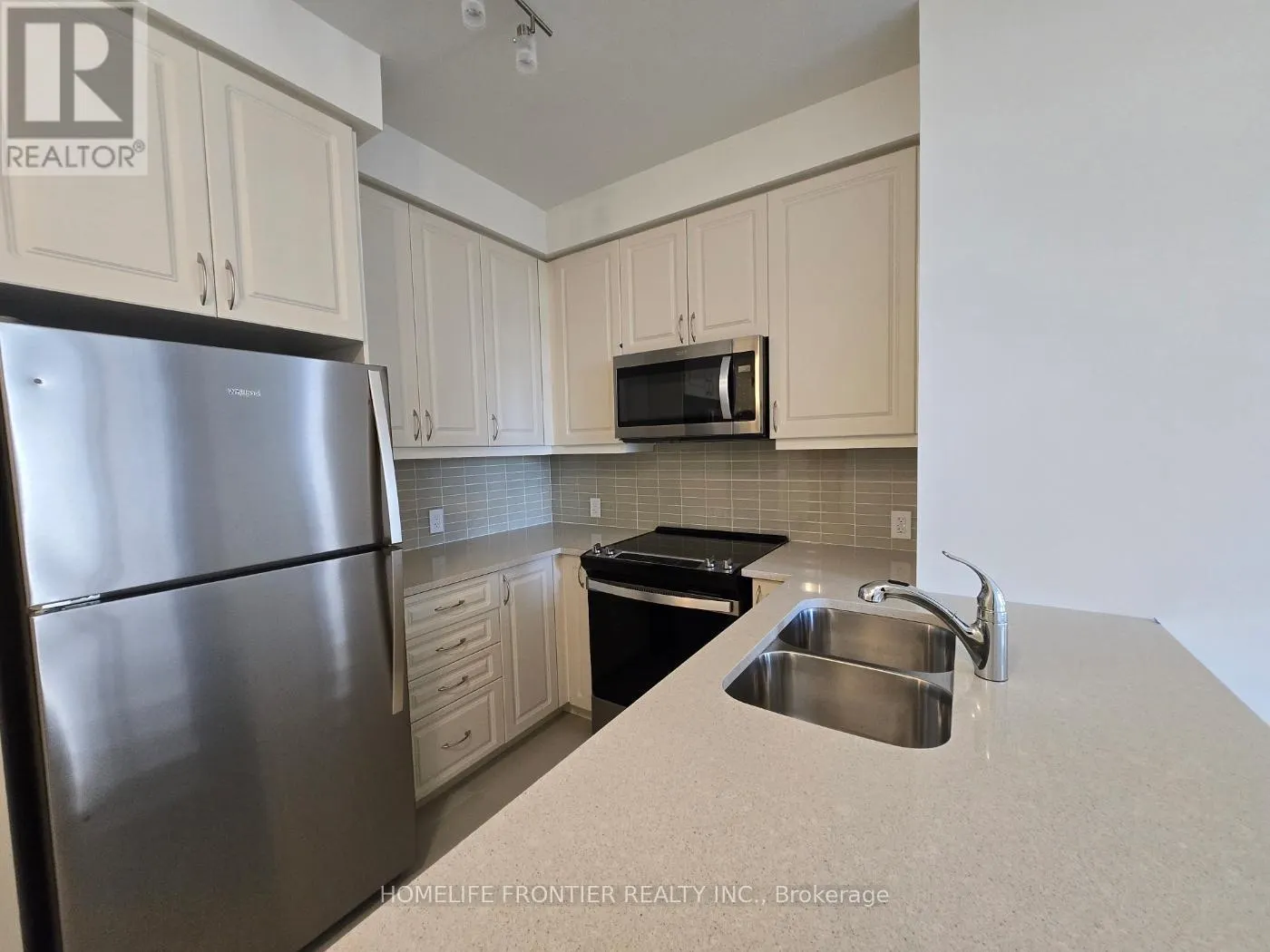 719 - 4955 YONGE STREET