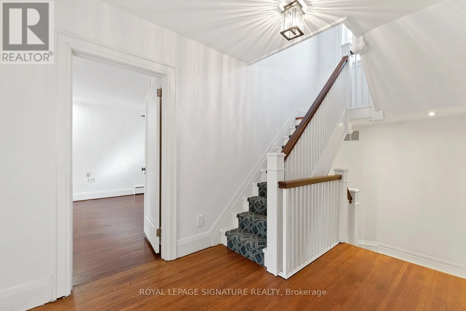 68 CHELTENHAM AVENUE