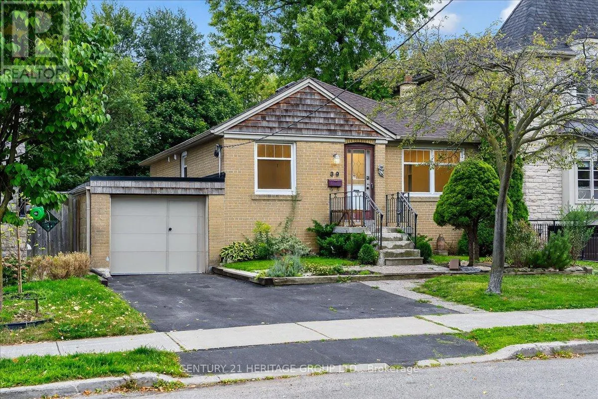 UPPER - 39 REINER ROAD