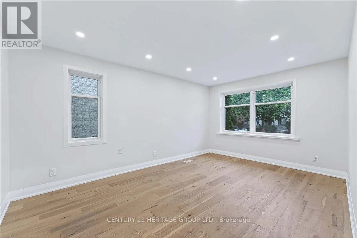 UPPER - 39 REINER ROAD
